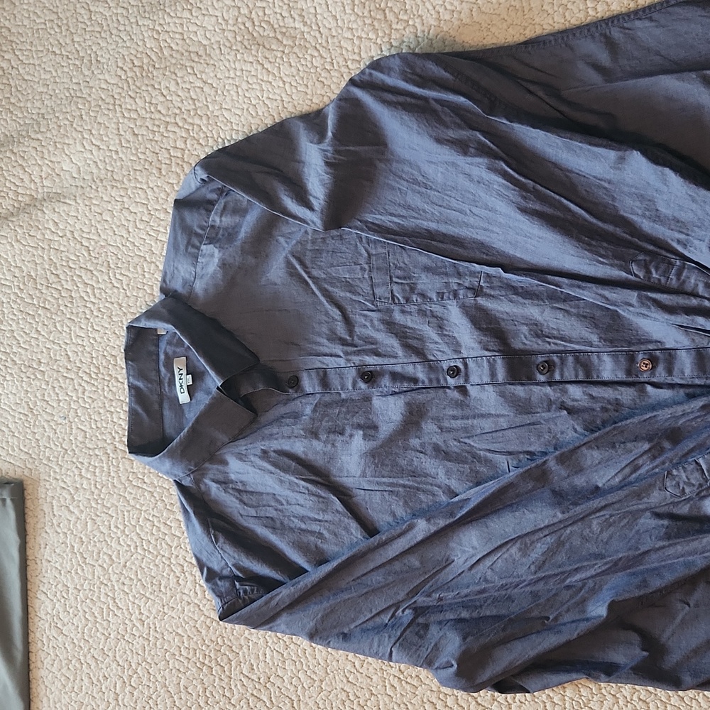 Men's long sleeve button up dress shirt